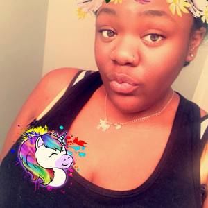 Meet your Posher, Cymone